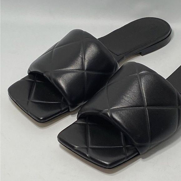 Bottega Veneta The Padded Flat Sandals size 40 - Picture 4 of 12